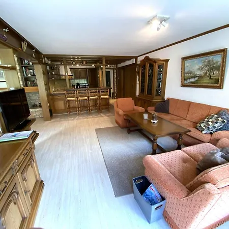 Laerchenwald 1905 * Leukerbad