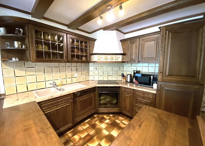 Apartament Laerchenwald 1905 *