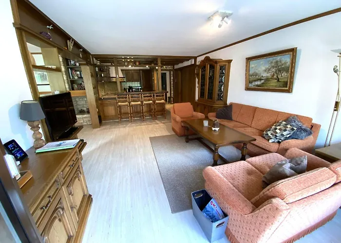 Laerchenwald 1905 * Leukerbad