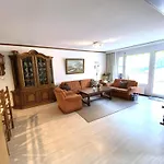 Lägenhet Laerchenwald 1905 *